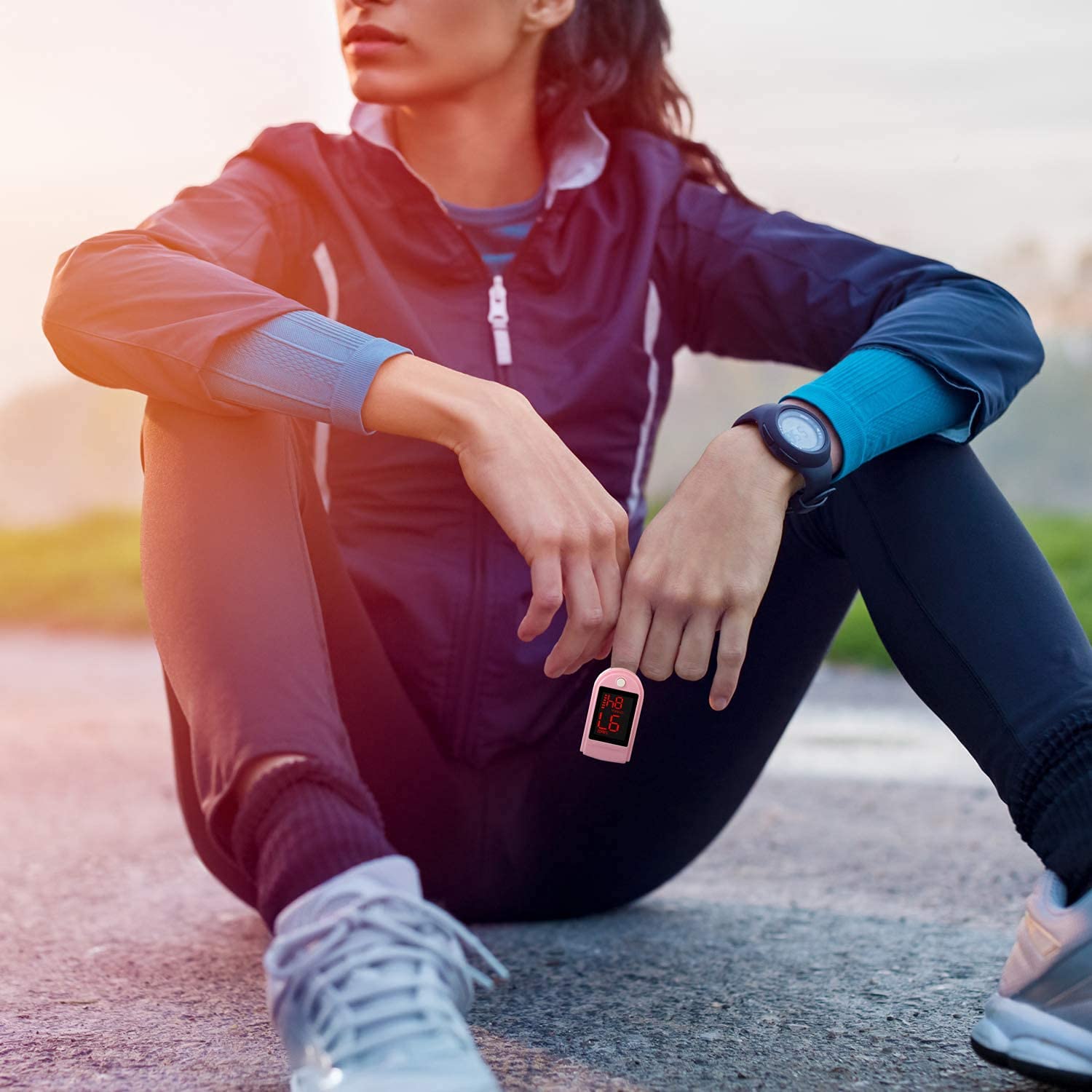 Zacurate Pro Series 500DL Fingertip Pulse Oximeter with Silicone Cover, Batteries & Lanyard

