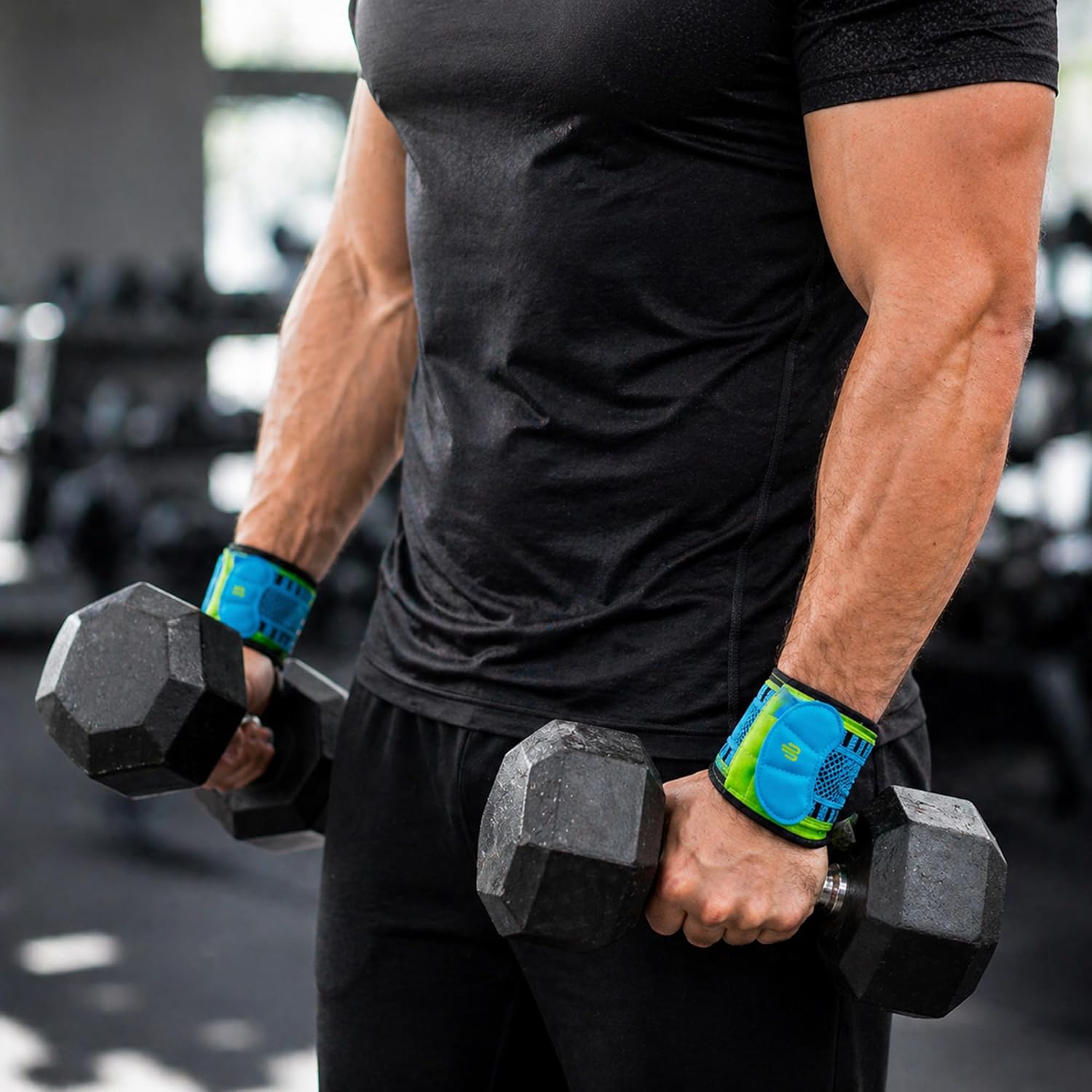 Bauerfeind Sports Wrist Strap Wrist Compression Support, Adjustable 3D AirKnit Brace

