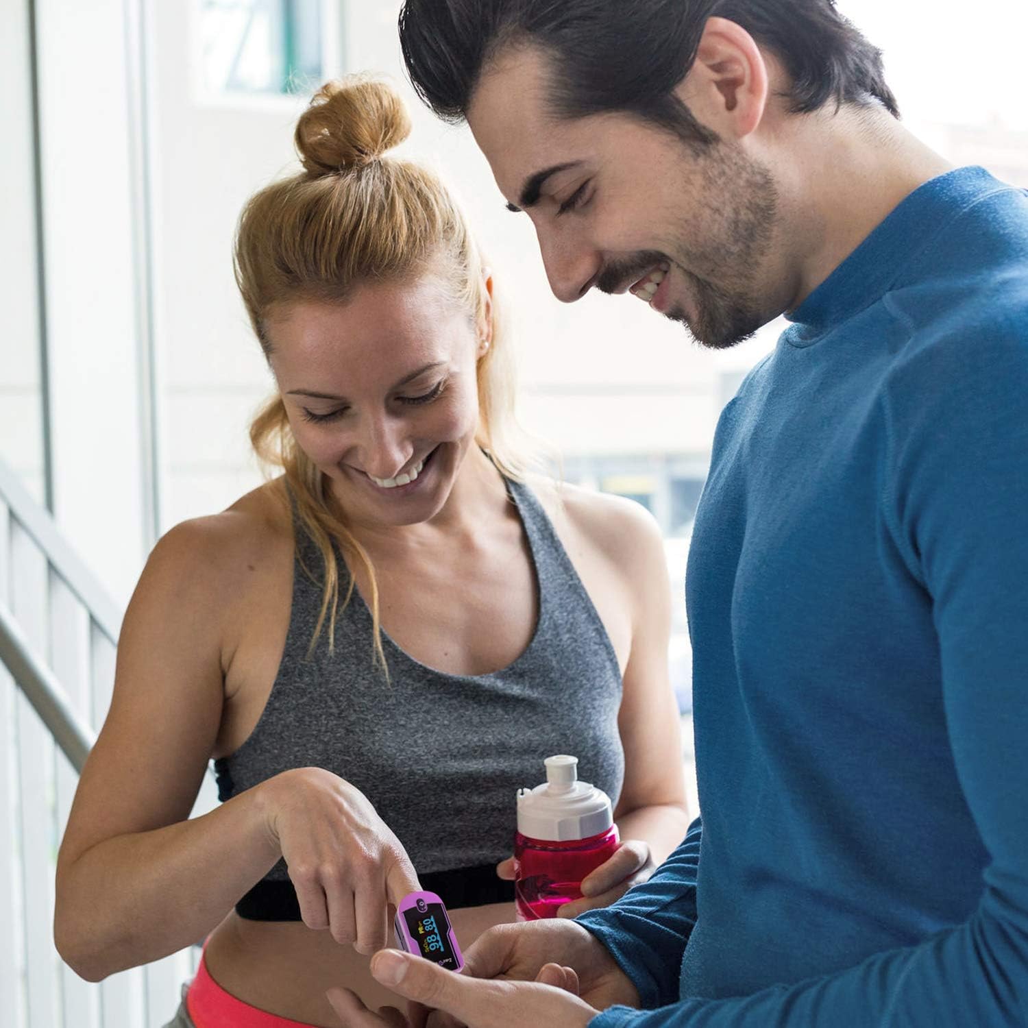 Zacurate 500E Fingertip Pulse Oximeter with OLED Display for SpO2 and Pulse Rate

