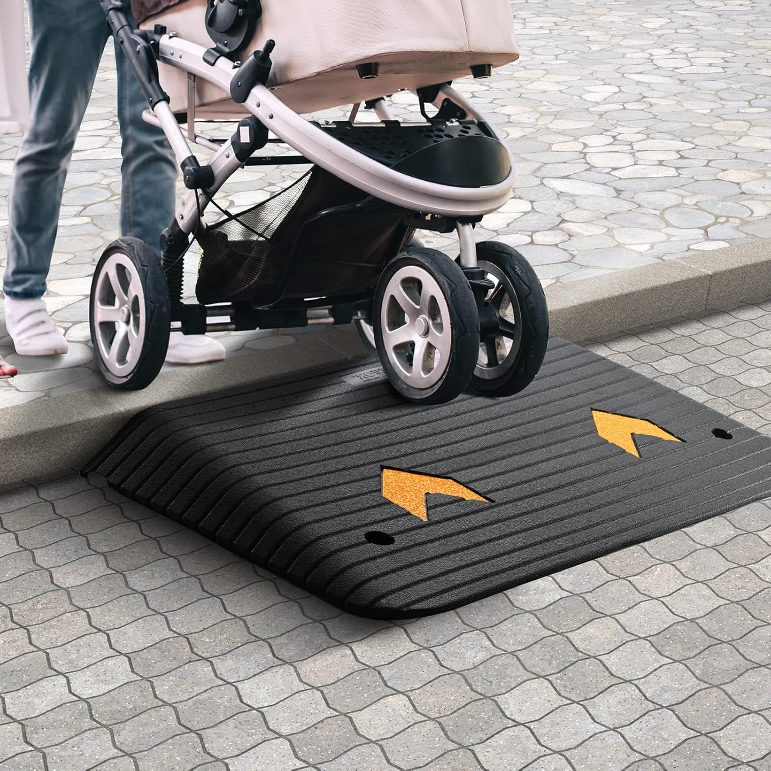 VEVOR Rubber Threshold Ramp for Wheelchair and Scooter, Non-Slip Doorway Ramp

