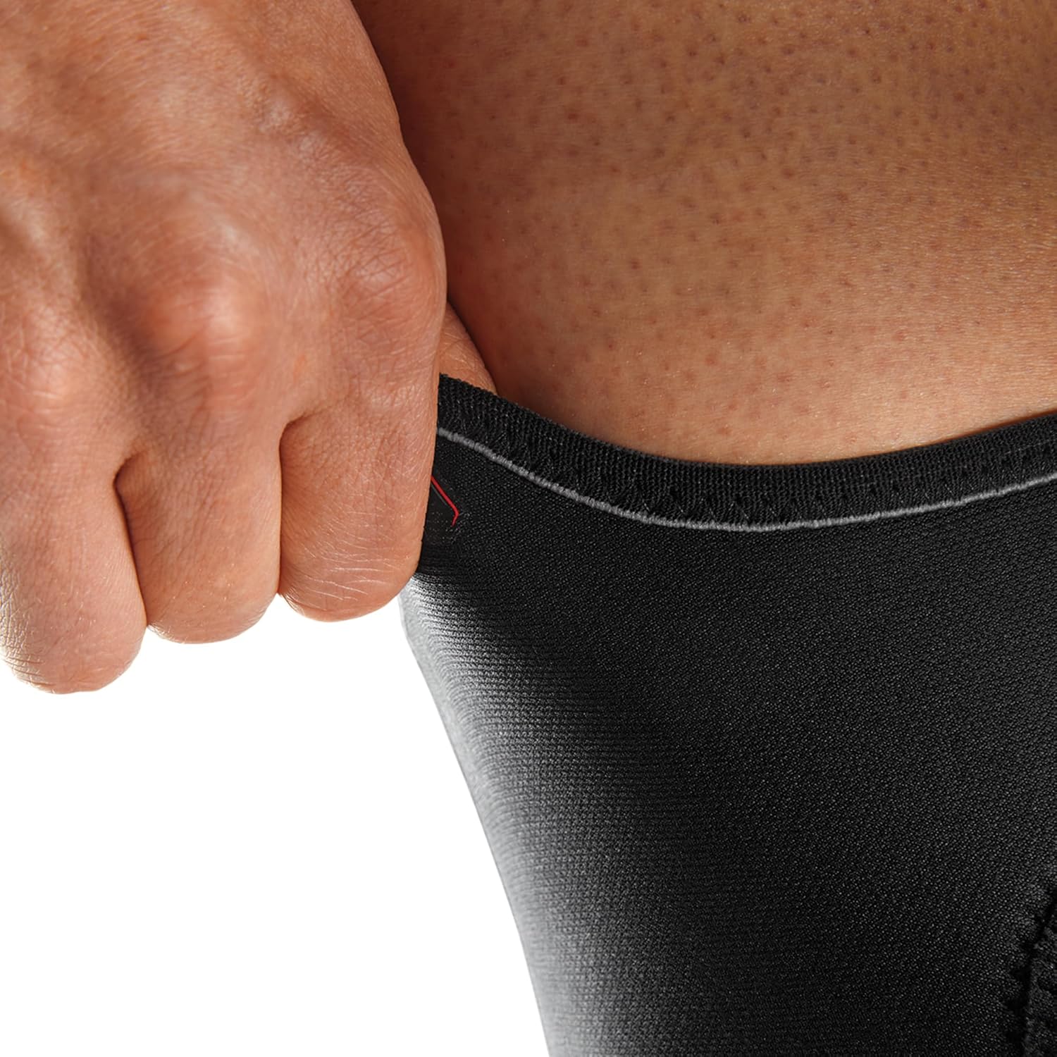 McDavid 402 Knee Compression Support Sleeve, Black

