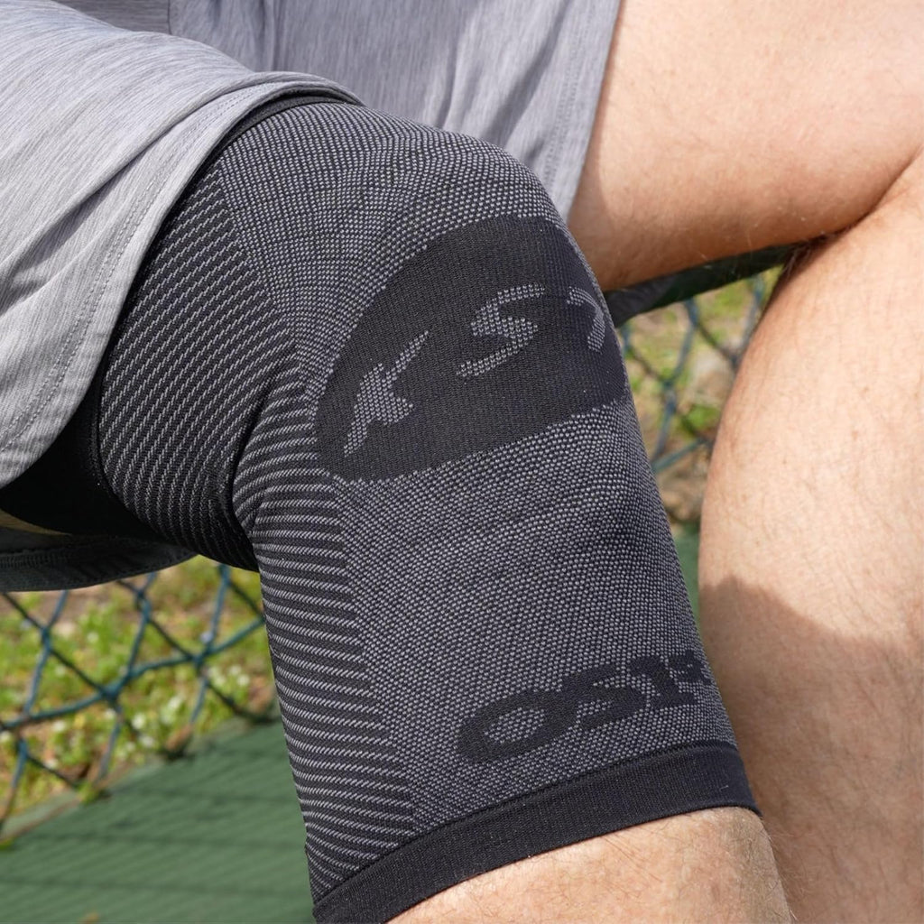 OrthoSleeve Compression Knee Brace Knee Sleeve for ACL MCL Meniscus Pain Relief

