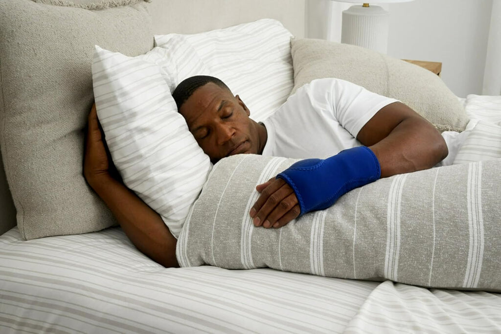 Futuro Night Wrist Sleep Support Brace Adjustable Night Splint for Carpal Tunnel

