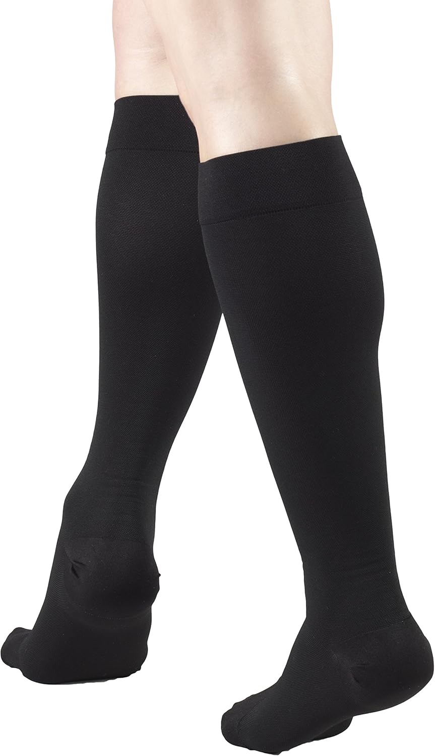 Truform 8845 30-40 mmHg Compression Stockings, Knee High, Closed Toe

