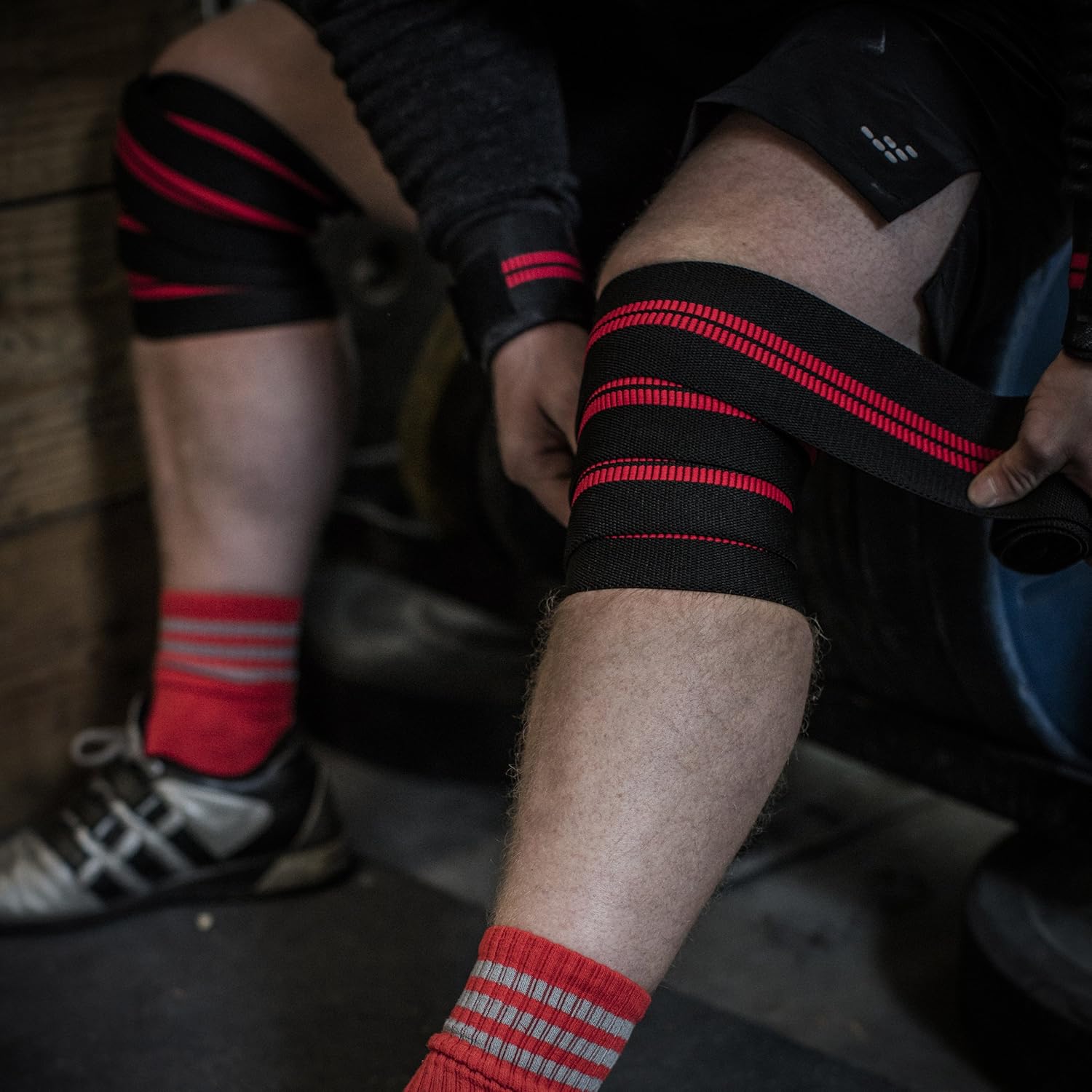 Harbinger Red Line 78-Inch Knee Wraps for Weightlifting, Pair

